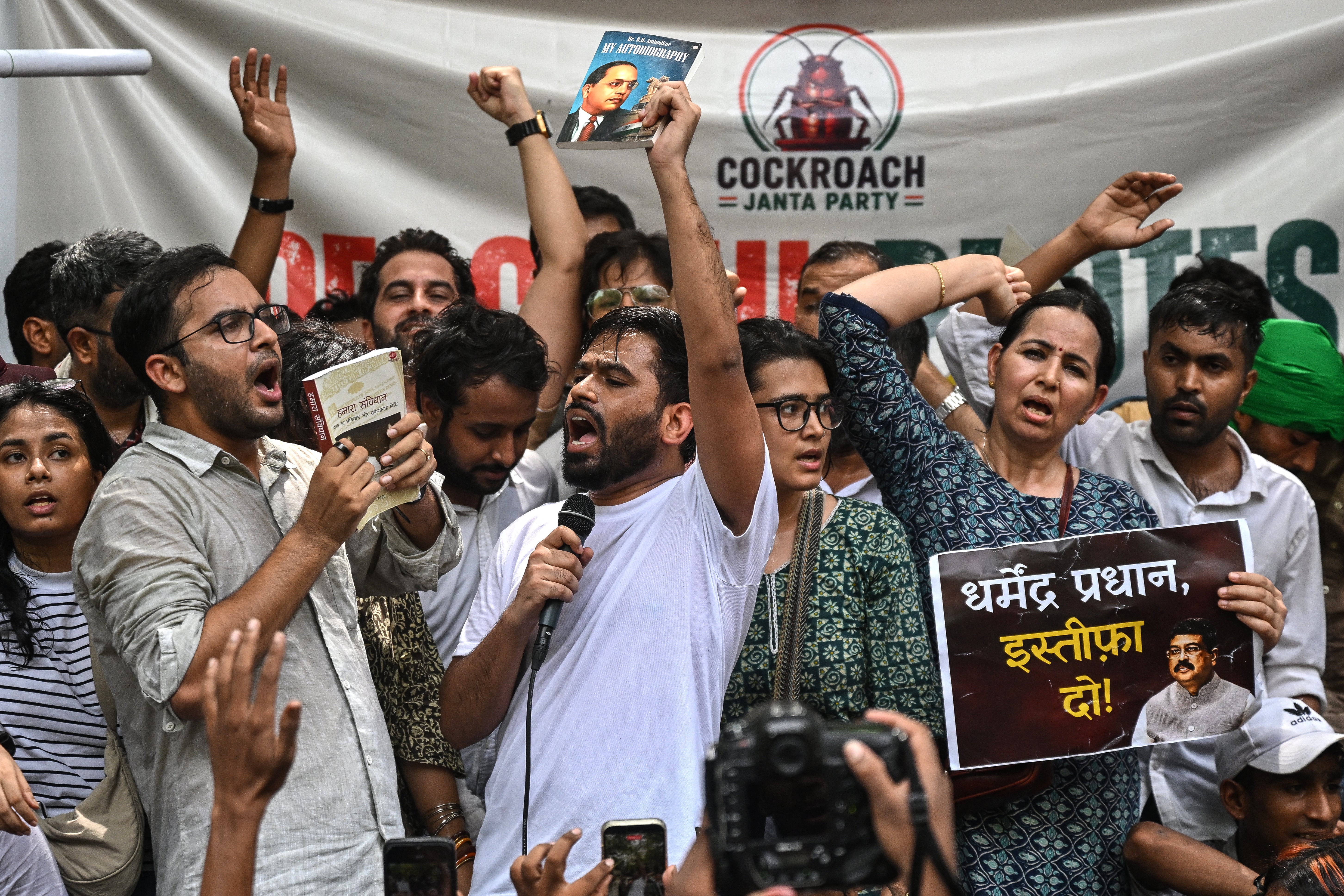 Cockroach Janta Party Holds Major Protest at Jantar Mantar, Draws Large Youth Participation