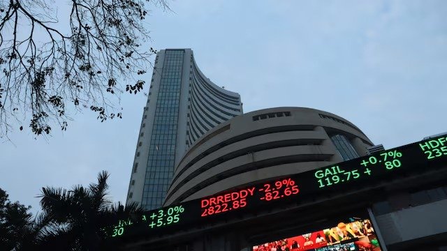 Oil Price Tension aur Global Uncertainty se Market Crash – Sensex 1300+ Points Girkar, Nifty 23,900 ke Neeche