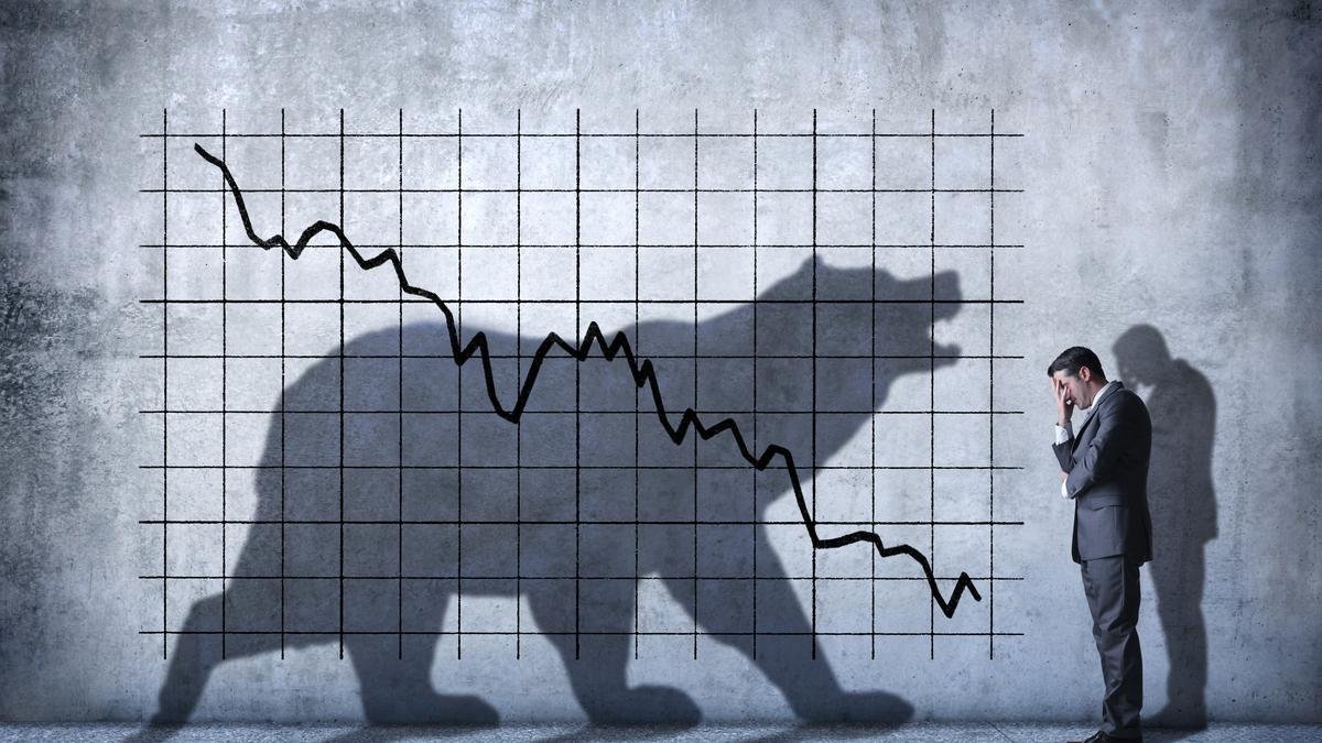 Indian Stock Markets Tumble in Early Trade Amid West Asia Conflict and Foreign Fund Outflows