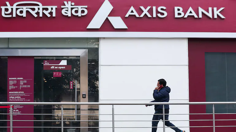 Axis Bank Targets MSME Growth, Expands Branch Network To Boost Business Lending