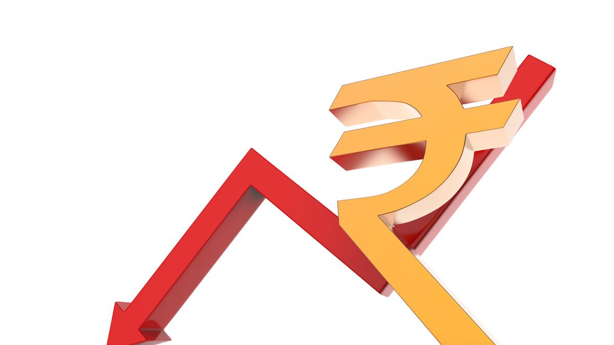 Rupee Falls 4 Paise to ₹90.24 Against US Dollar in Early Trade