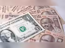 Rupee Falls to Record Low of 95.85 Against Dollar Amid Oil & Energy Crisis Fears