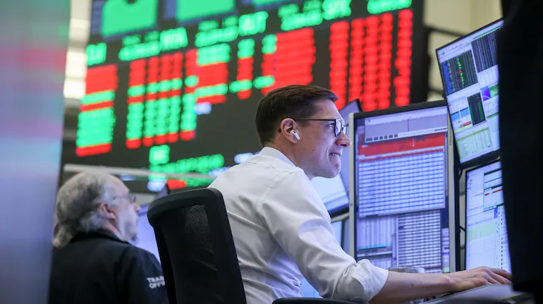Indian-Origin CEOs Beating Wall Street? Michael Milken’s Statement Sparks Big Debate
