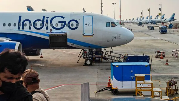 Jefferies Cuts IndiGo Target by 16%, Slashes FY28 Earnings but Maintains Buy Rating