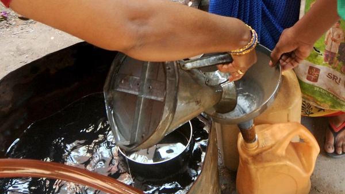 Centre rolls out 60-day emergency plan, reintroduces PDS kerosene to ease LPG pressure