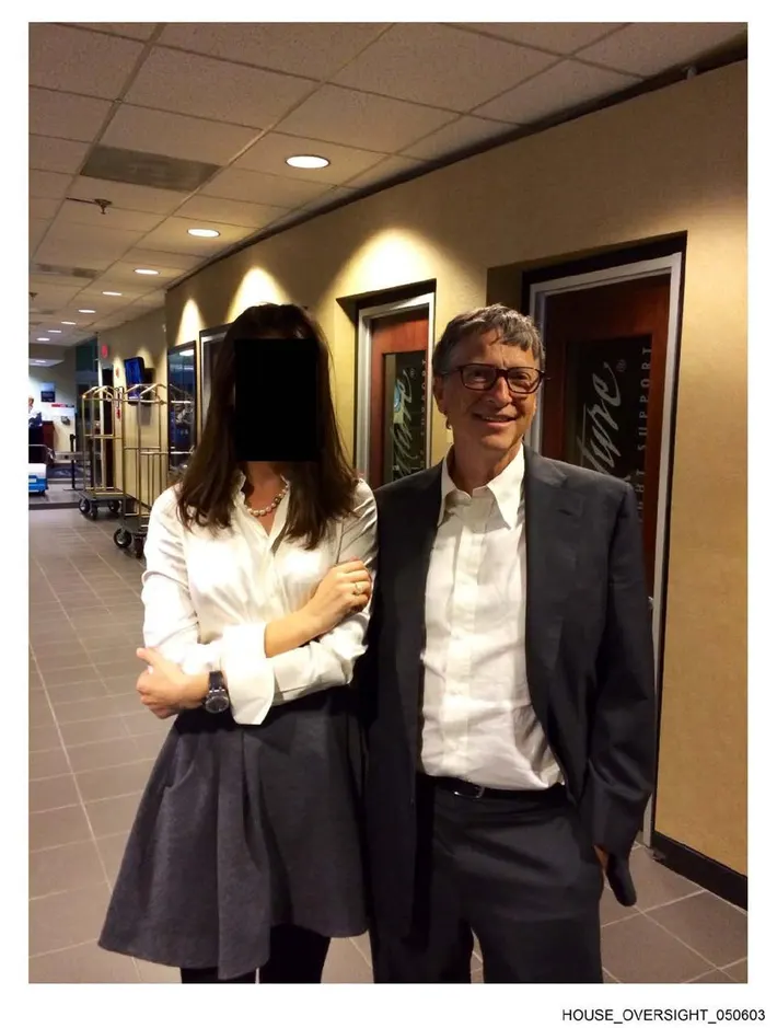 From Lolita Quotes to Bill Gates and Noam Chomsky: US Democrats Release More Images from Epstein Estate