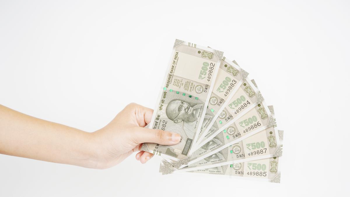 Rupee Under Pressure as West Asia Conflict Intensifies — Dollar Strength Adds to Forex Volatility