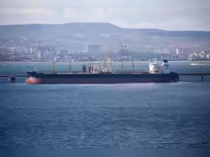 Millions of Barrels of Russian Oil Head Toward India Amid Global Supply Disruptions