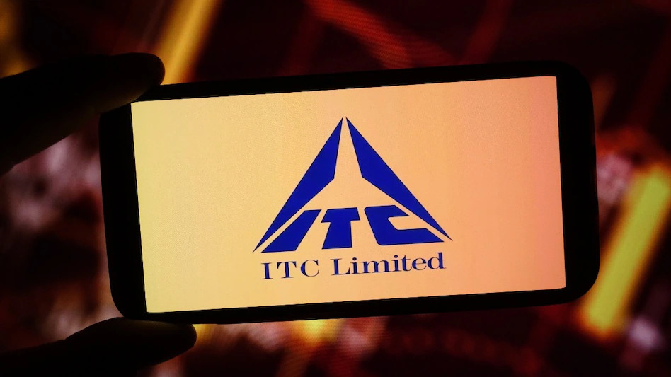 ITC Shares Plunge to 52‑Week Low, Down 17% in Nine Sessions Amid Tax Shock and Selling Pressure
