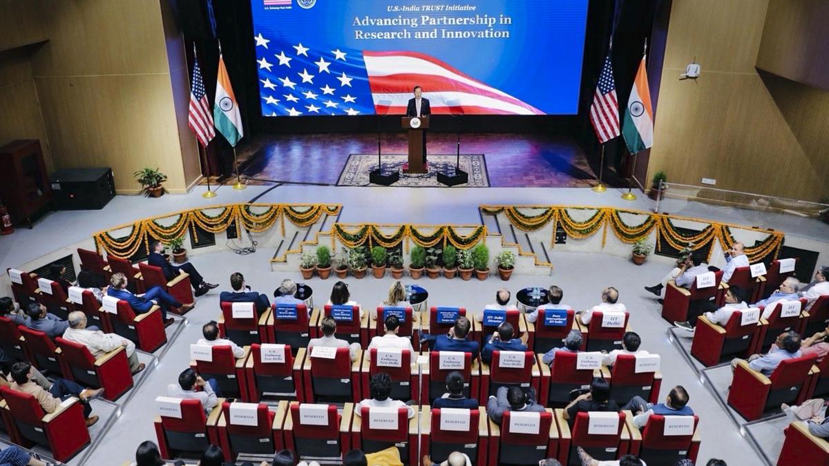 India–US Trade Deal Set to Be Signed Soon! Agreement Expected Within Weeks, Says US O