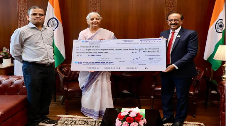 SBI Transfers ₹8,813 Crore Dividend to Government After Strong FY26 Profit