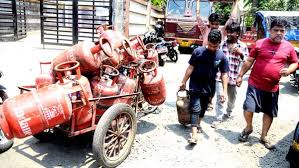 India Doubles 5-kg LPG Cylinder Quota Amid Hormuz Crisis to Prevent Supply Shortage