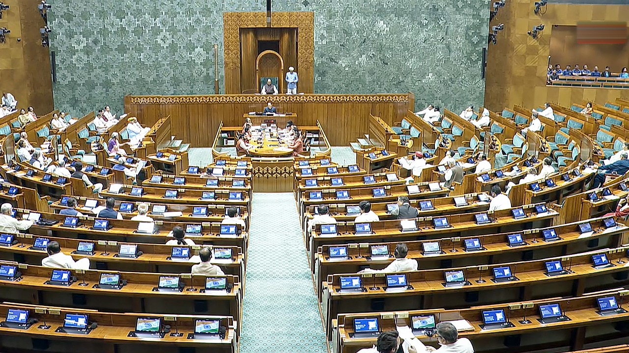 Women’s Reservation & Delimitation Bills Tabled: Lok Sabha May Expand to 850 Seats
