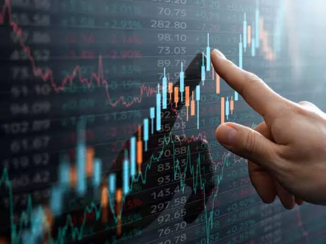 Accenture Cuts FY26 Guidance, IT Stocks Under Pressure; TCS, Infosys, Wipro in Focus